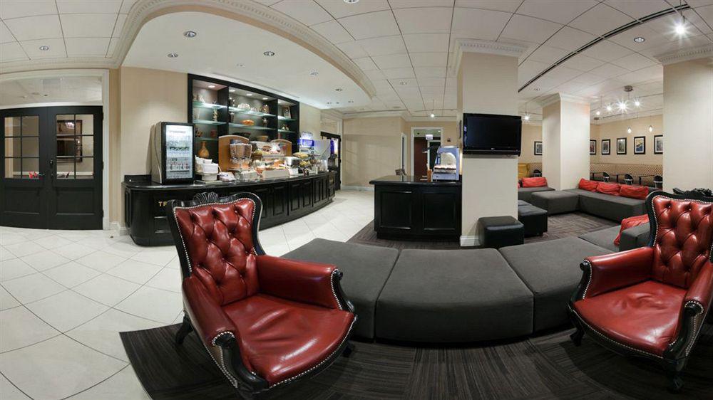 Holiday Inn Express Chicago - Magnificent Mile By Ihg Exterior photo