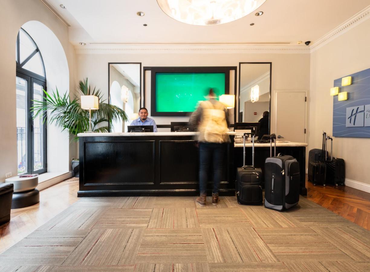 Holiday Inn Express Chicago - Magnificent Mile By Ihg Exterior photo
